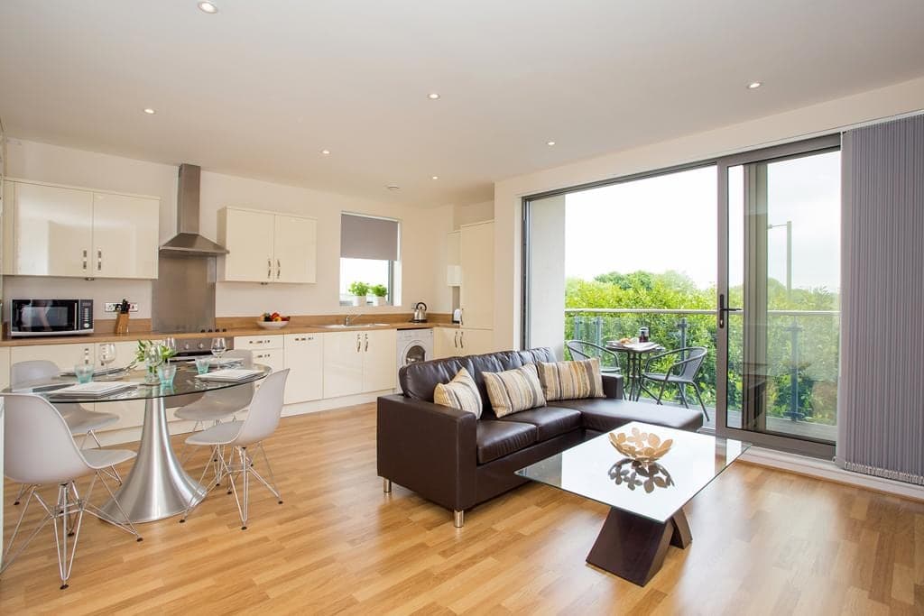 2 Bedroom Apartment