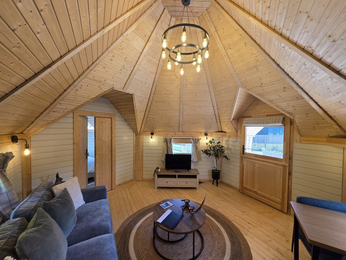 1 Bedroom House