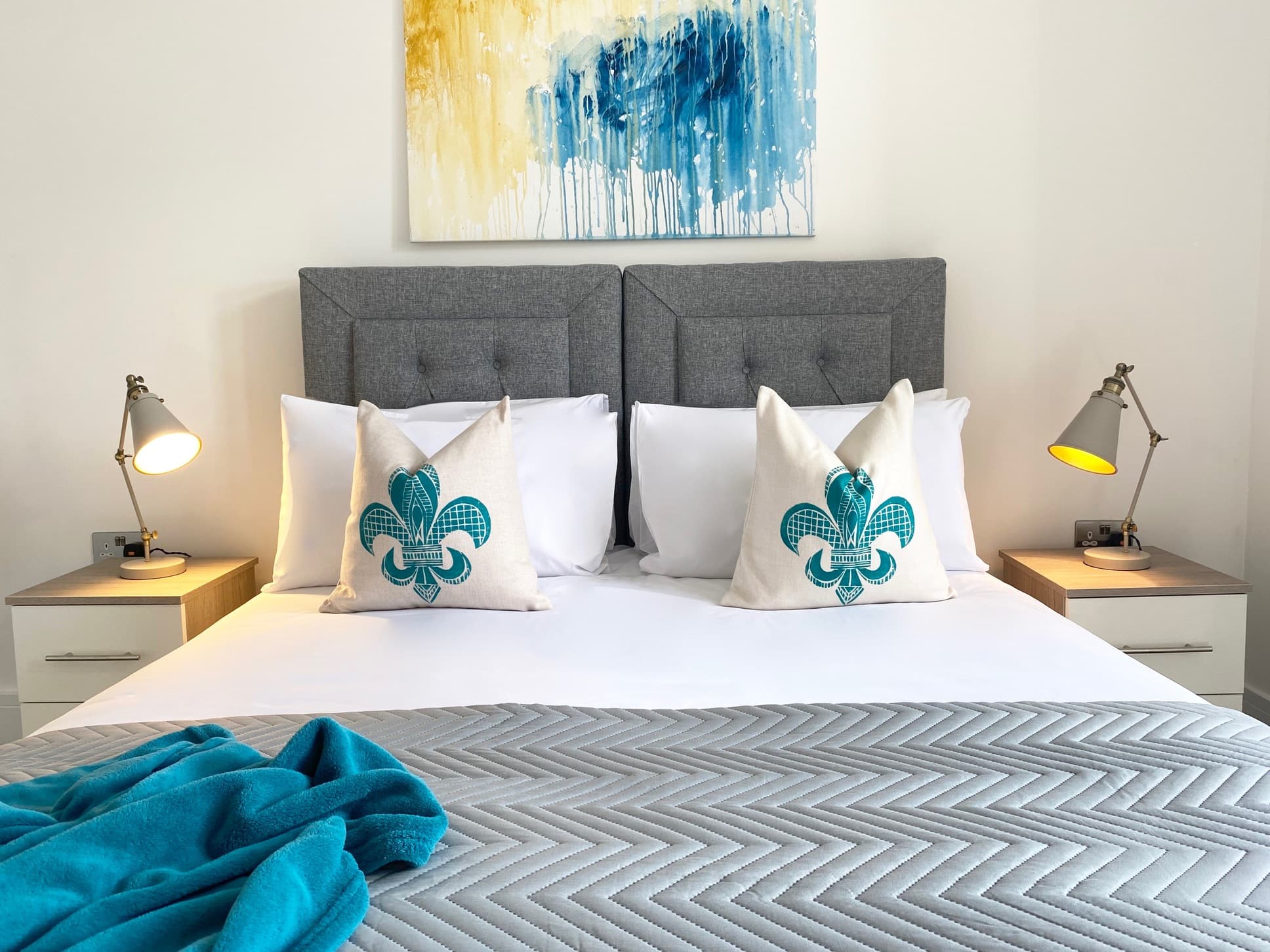 1 Bedroom Apartment