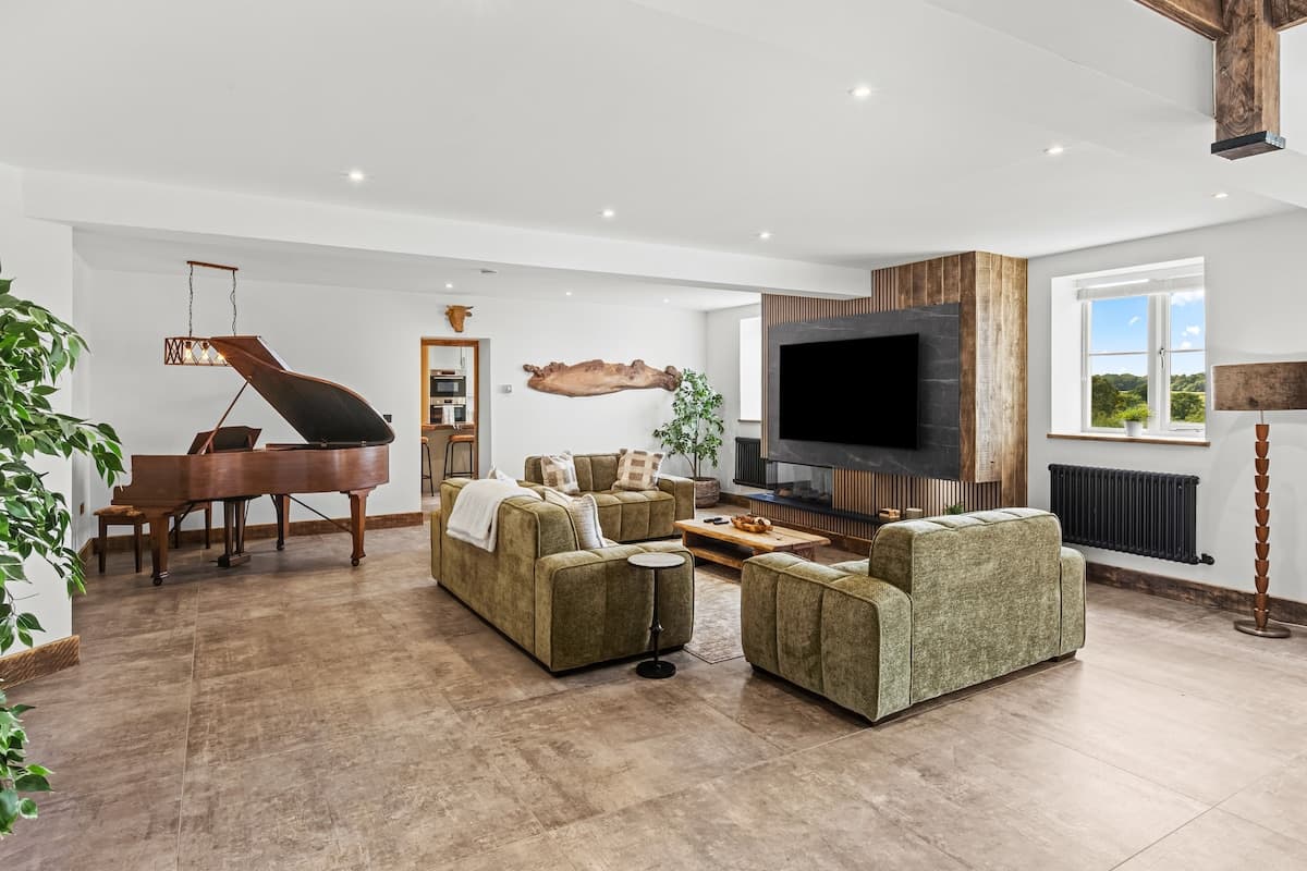 4 Bedroom House